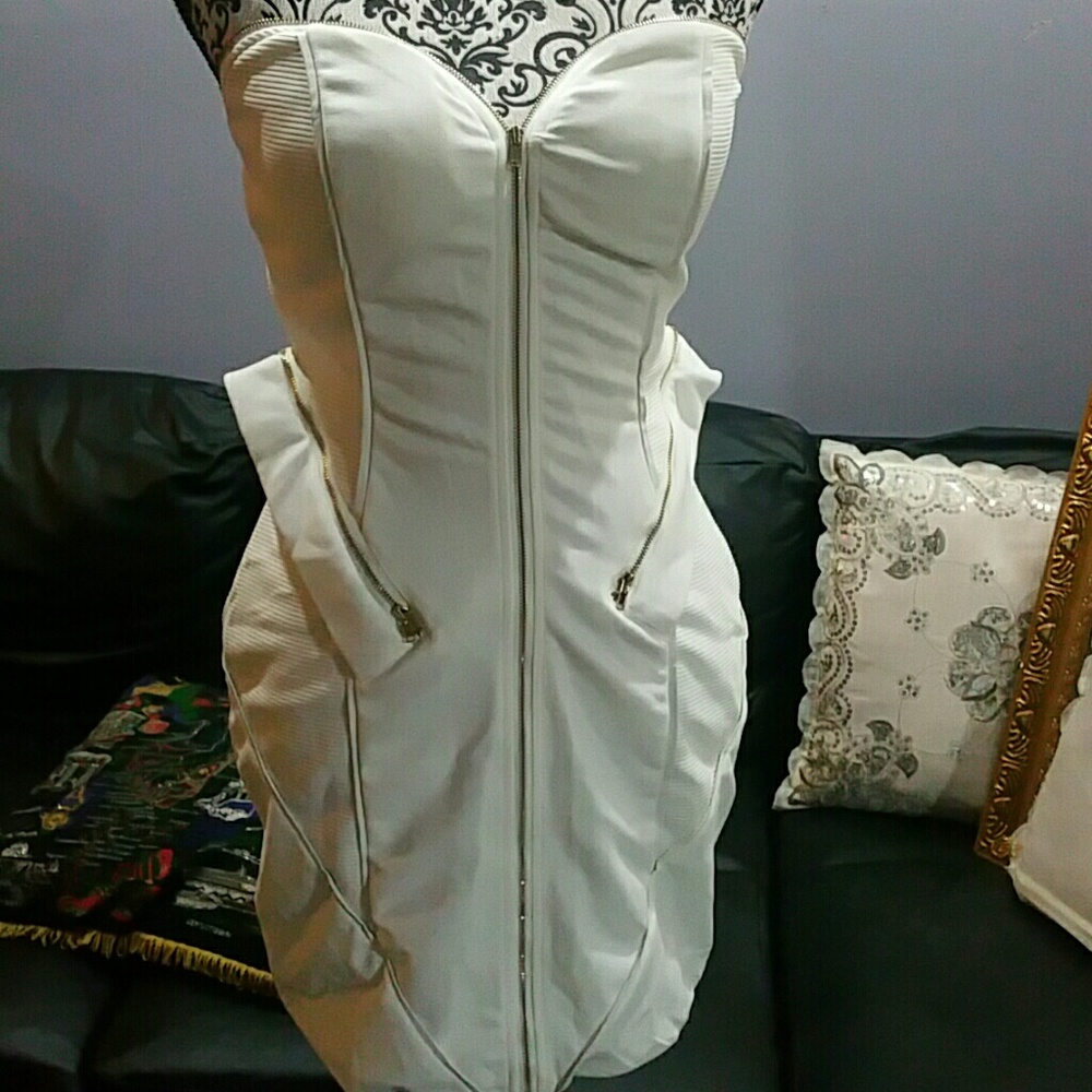 Only 1 left!  Off White Strapless Zipper Dress - Picture 8 of 8